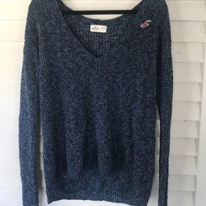 HOLLISTER NAVE BLUE KNITTED SWEATER